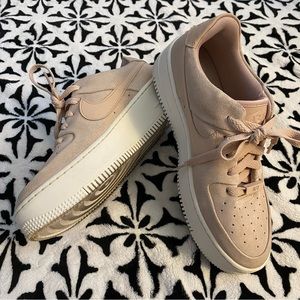 🌈 Nike AF1 Light Pink